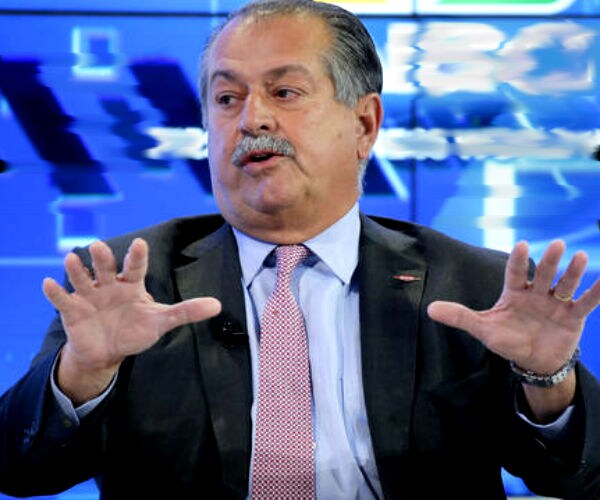 Longtime Dow Chemical Chief Andrew Liveris to Depart