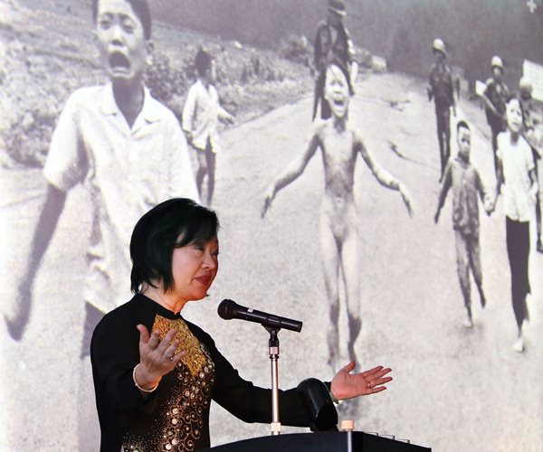 Girl in Vietnam Napalm Picture Converts to Christianity, Gets Treated for Scars