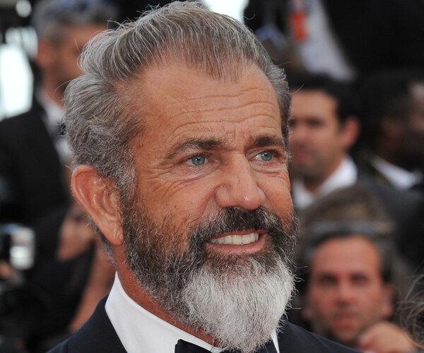 Mel Gibson Miffed 'Professor and Madman' Ditched Oxford
