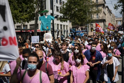 Protesting French Hospital Workers Demand Better Pay