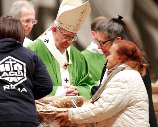 Pope Devotes Mass to Poor, Calls Indifference a 'great Sin'