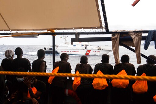Aid Groups Call Italy's Blockade of Rescue Ship 'political'