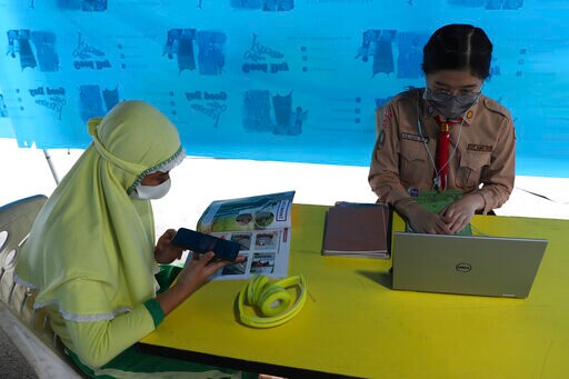 Widodo Pledges Health, Economic Reforms amid Virus Crisis