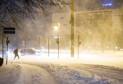 Heavy Snowstorm Pounds Germany, Upends Travel