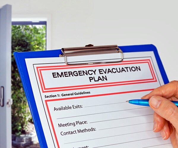 7 Personal-Information Items You Need in Emergency or Disaster 