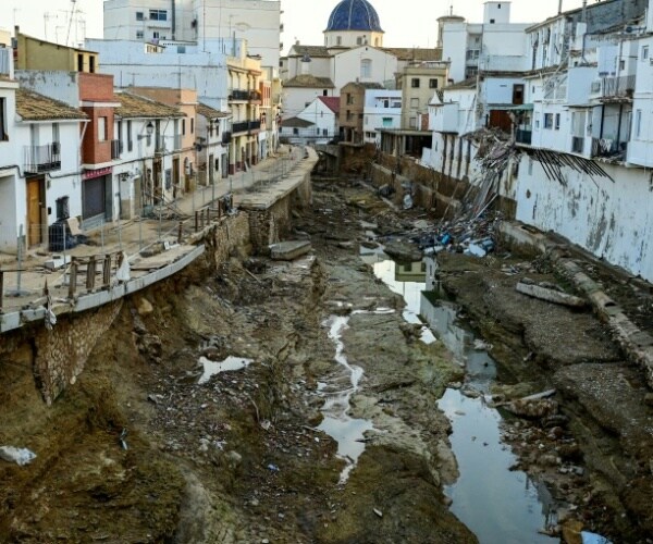 dried up river in city due to global warming