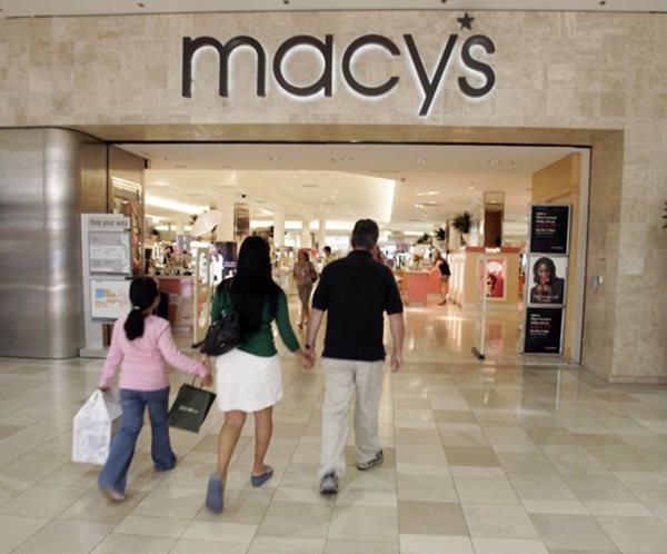 Macy's Rises After Announcing eBay Hire, Operational Overhaul