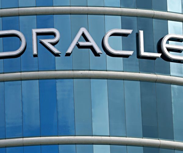 Oracle Climbs as $50B Raise Calms Data Center Fears