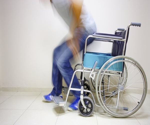 Stem Cell Therapy Shows Promise in Spinal Cord Paralysis