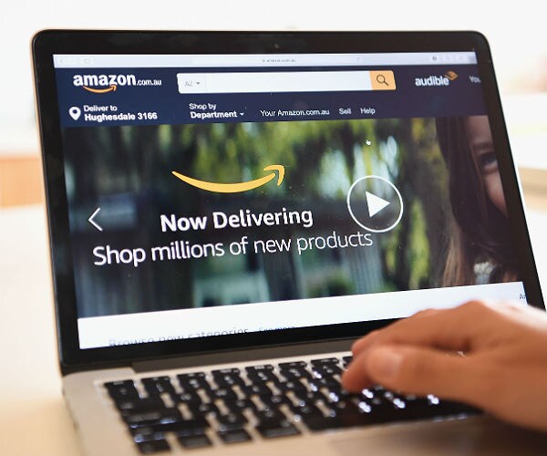 Trump Continues Amazon Assault, Says USPS Losing Billions