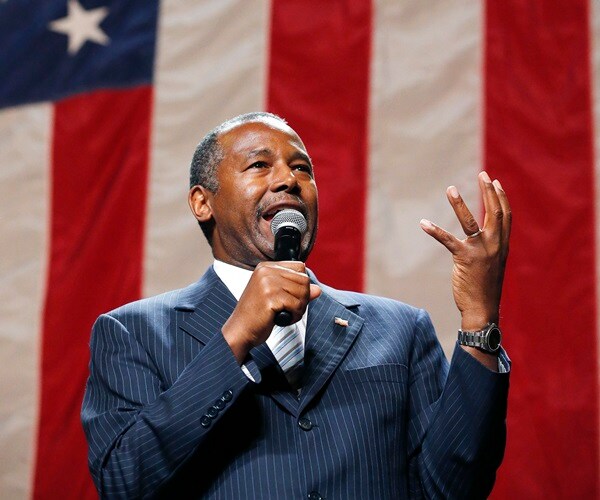 Facebook Fans Make Republican Candidate Ben Carson a Fundraising Star