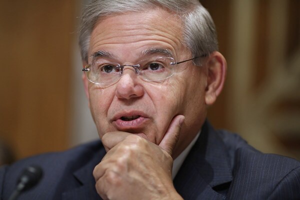 Sen. Menendez: Govt 'Falsified' Testimony in Bribery Case