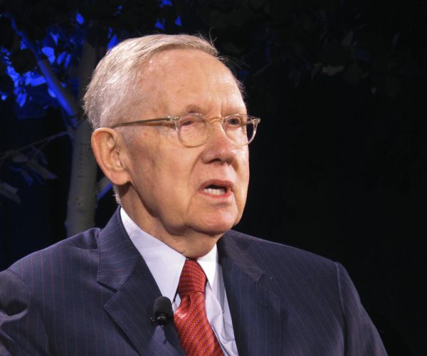 Former Nevada Sen. Harry Reid Undergoes Surgery for Cancer
