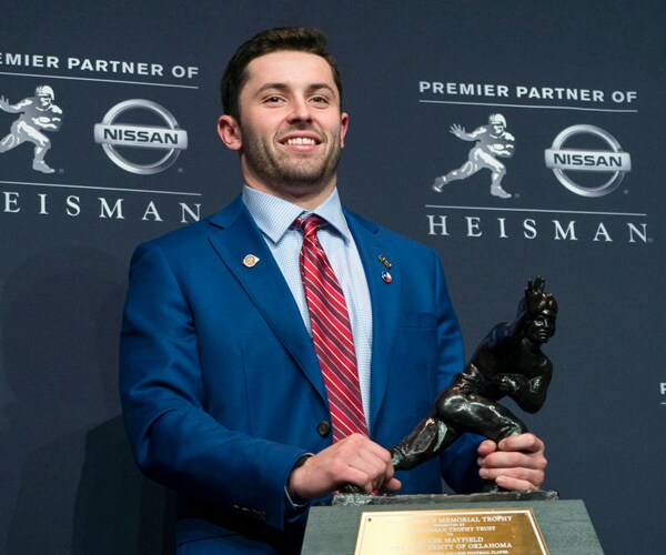 Baker Mayfield vs. Mark Schlereth in Twitter Cagefight