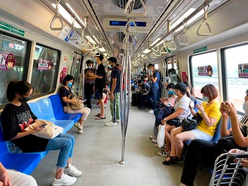 Singapore Plans First Quarantine-free Travel Program