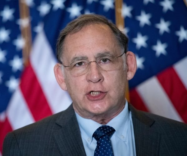 New Crypto Oversight Legislation Arrives as Industry Shakes