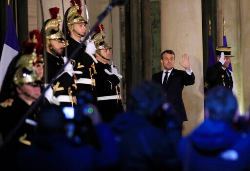 Trump, Macron to Meet after French President Criticized NATO