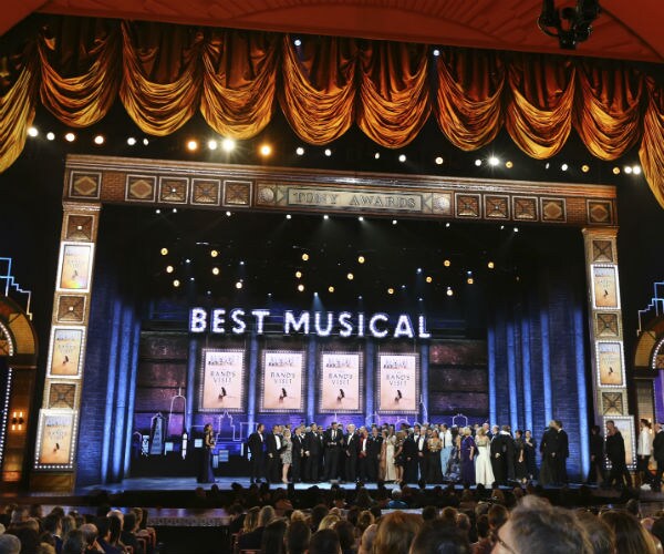 'The Band's Visit,' 'Harry Potter' Win Big at Tonys Amid Anti-Trump Statements