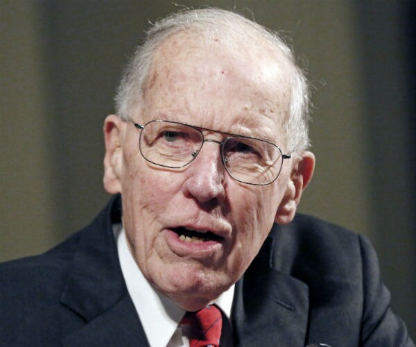 Former Mississippi Governor Injured After Slipping on Ice