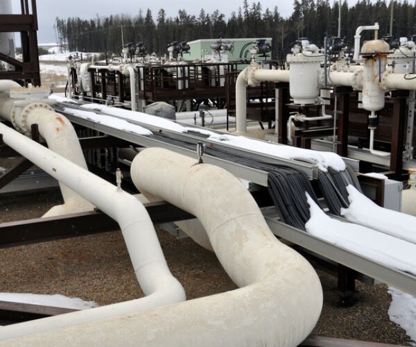 Gas Pipelines Facing $18.5 Billion Threat From Trump Tax Revamp