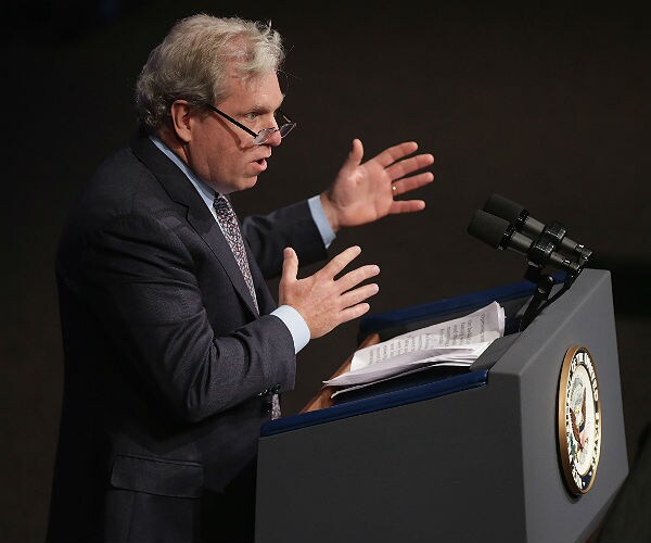 Former Bill Clinton Press Secretary Joins Global Marketing Firm