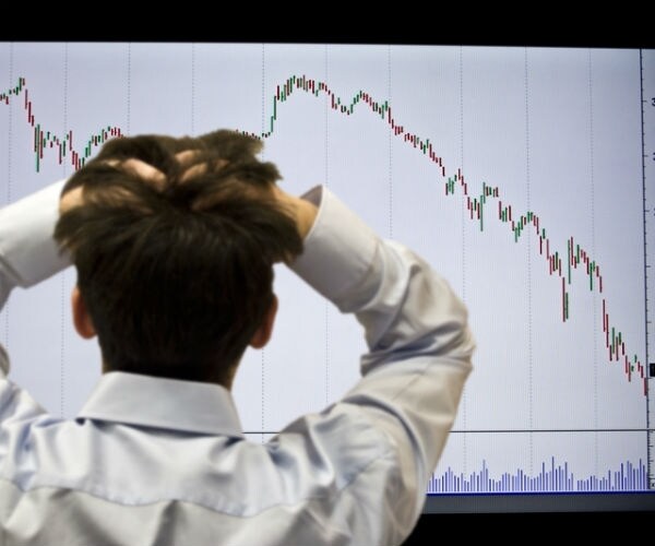 JPMorgan Sees Risk of 'Modest' Stock Drop But Don't Go Defensive