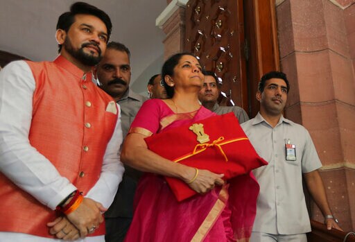 India Plans Infrastructure Investment to Lift Economy