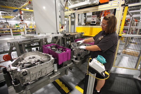 Fiat Chrysler Reaches Tentative Deal With UAW, Averts Strike