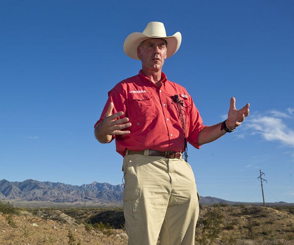 Sale of Interior Secretary's Motor Home Raises $25K Question