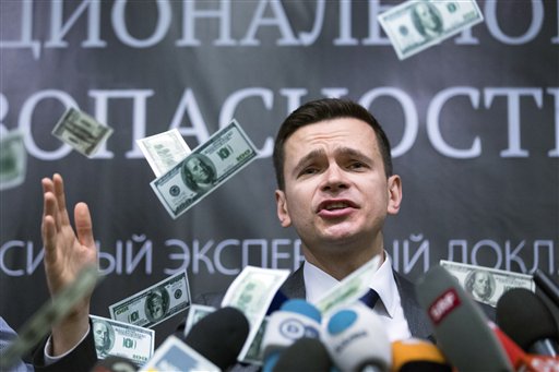 Report Blames Chechen Leader over Killing of Kremlin Critic