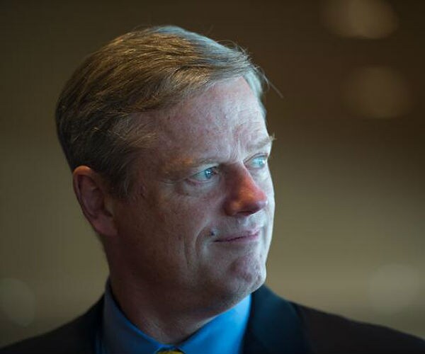 Massachusetts Gov. Baker Endorses Christie