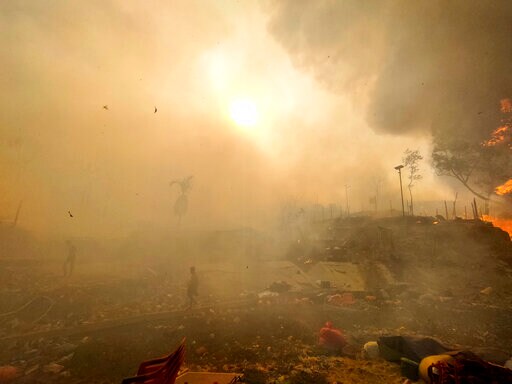 Fire Hits Crowded Rohingya Refugee Camp in Bangladesh