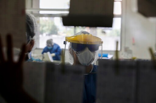 Mexico City Reopening Shops, Street Markets, Sport Complexes