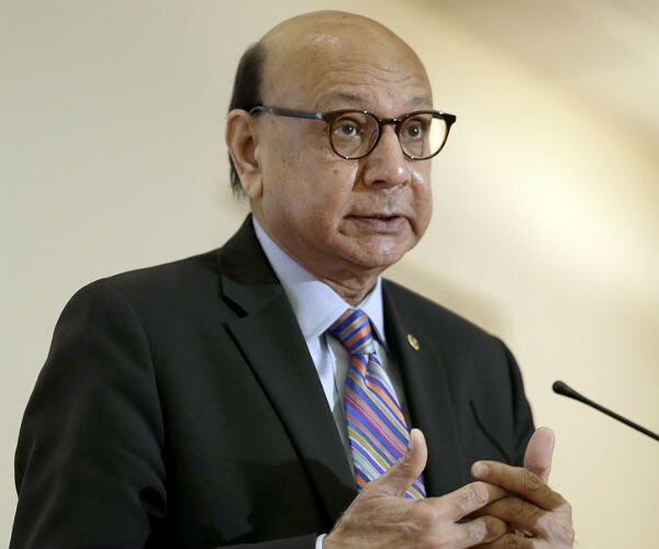 Gold Star Father Khan Using Fame to Stump for Democrats