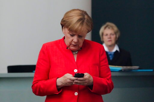 German, French Leaders Meet to Mold Plans for EU's Future