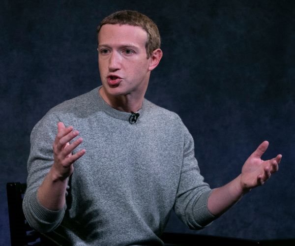 Fired Meta Employees Slam 'Pink Slip' Emails