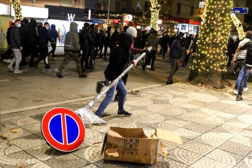 Albania Police Warn against Protests Due to Virus Pandemic