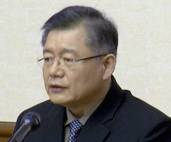 Canadian Pastor Held in NKorea Labor Camp Digs Holes Alone