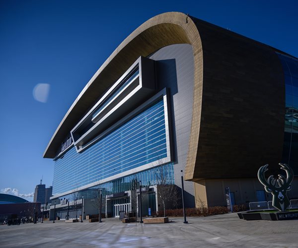 Democratic Party Convention Host Committee Leaders Put on Leave