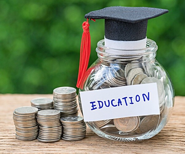 Endowments Flock to Wall Street for Bigger Piece of Action