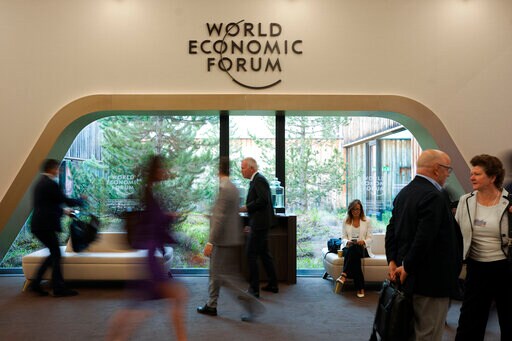 Davos Updates | Corporate, Government Leaders Schmooze