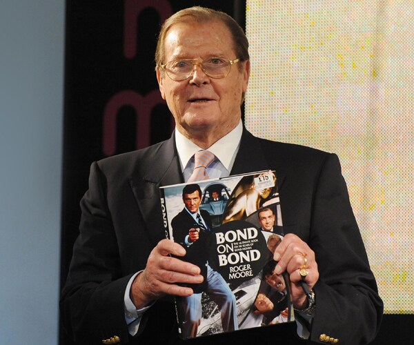 the late actor roger moore
