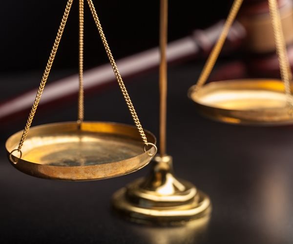 Are Asset Managers Liars?