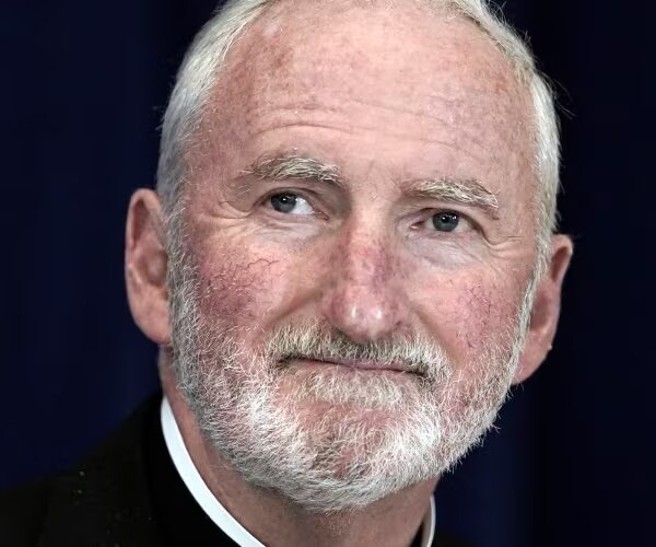 Los Angeles DA Charges Suspect in Bishop's Murder