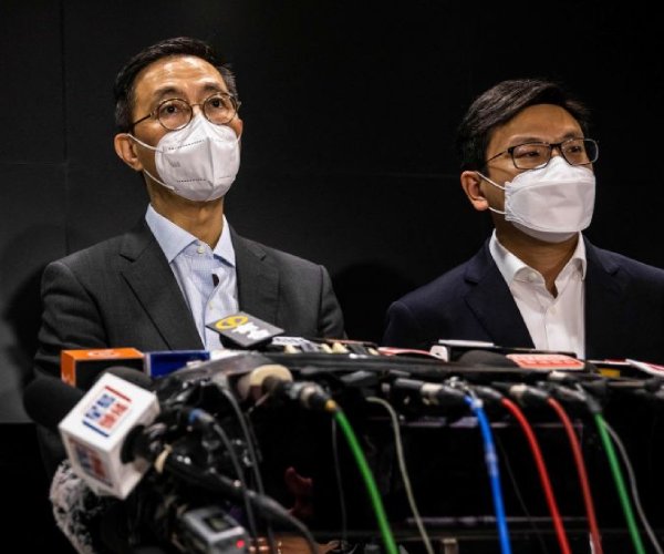 Report: 5 Injured as Massive Screen Falls at Hong Kong Concert