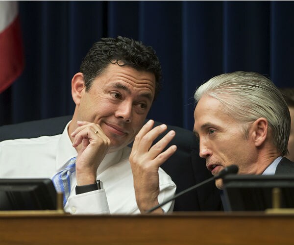 Experts: Chaffetz's Call for Clinton Perjury Probe 'Uphill Fight'