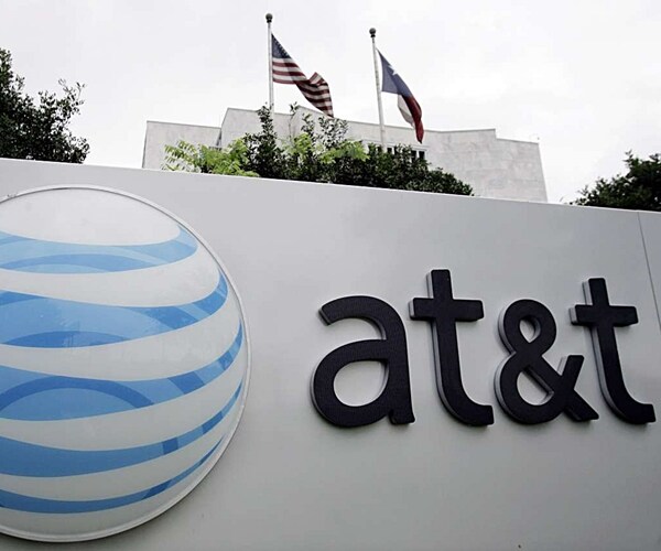 AT&T Expands Access to Unlimited Plan After Verizon Launch