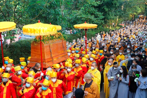 Funeral Held in Vietnam for Influential Monk Thich Nhat Hanh