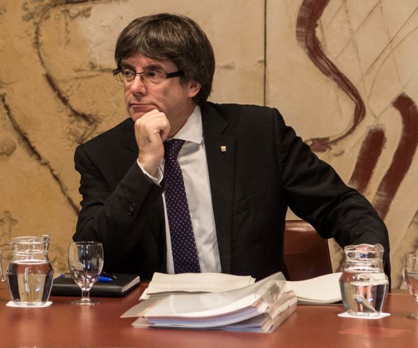 Catalan Leader Blasts Spain Move to Sack Separatists