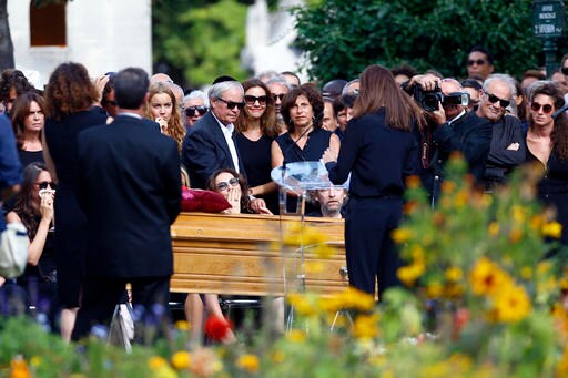 Designer Sonia Rykiel Buried, Praised for Changing the Rules